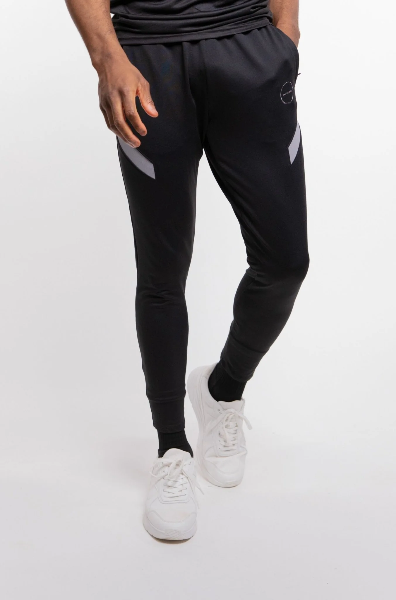 Elite Training Pant In Black & Grey - Image 3