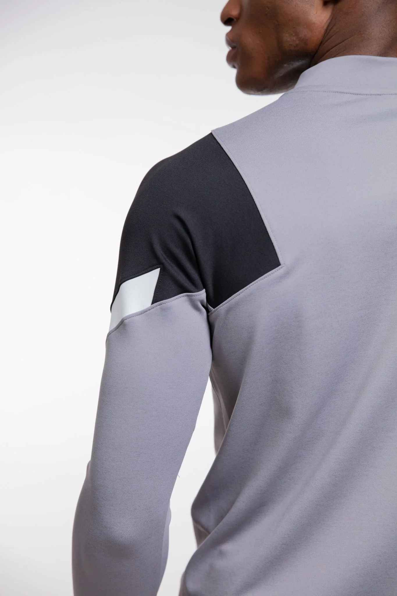 Elite Performance Top In Grey - Image 4